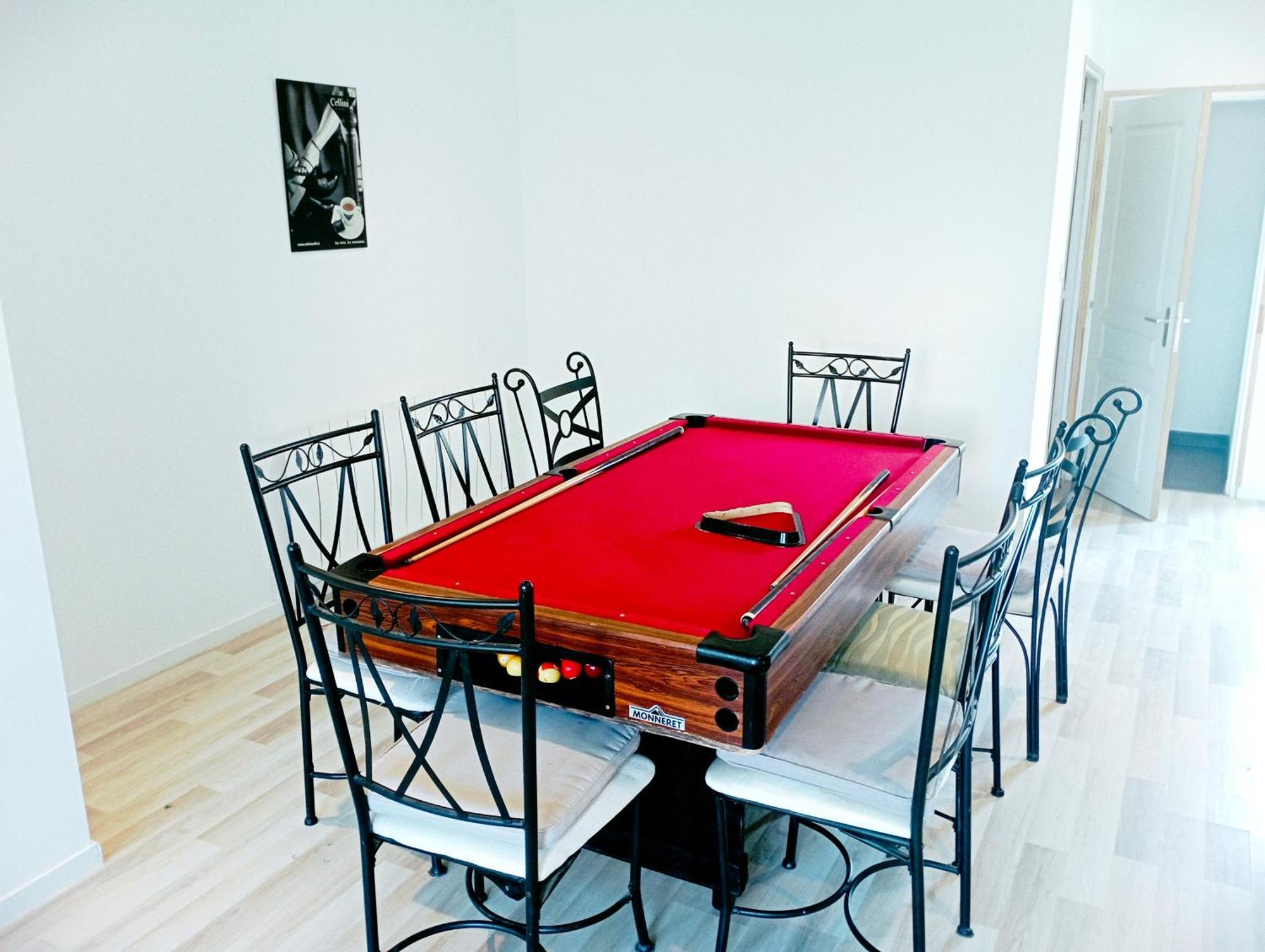 Gite Au Calme De La Campagne, Jardin, Billard, Parking Ecury-sur-Coole Dış mekan fotoğraf